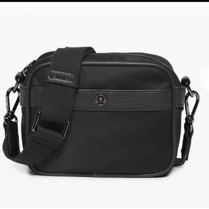 Lululemon Now and Always Crossbody